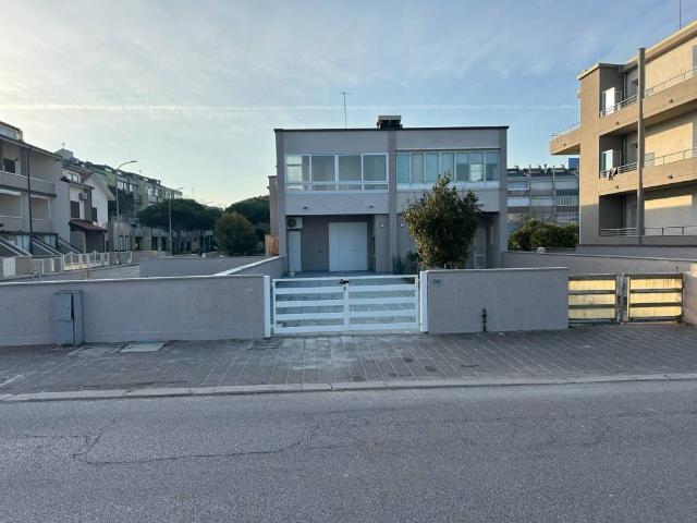 Appartamento in affitto a Comacchio FE