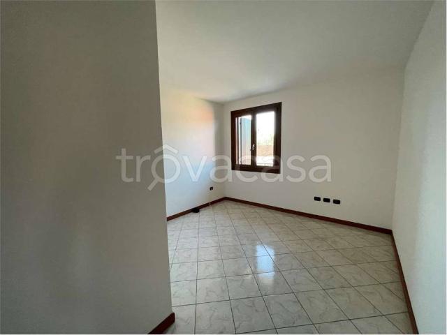 Appartamento in affitto a Concamarise via traversa capitello, 16B, arredato, box, terrazzo TrovaCasa