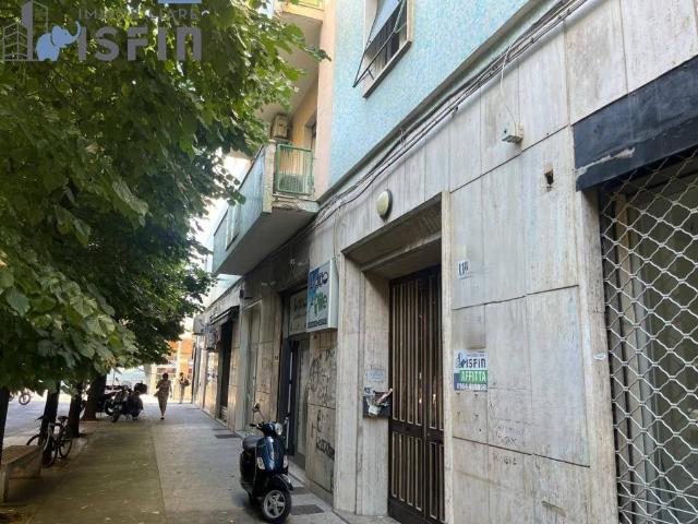 Appartamento in affitto a Cosenza viale degli Alimena, 118, non arredato/vuoto, ascensore, balcone TrovaCasa