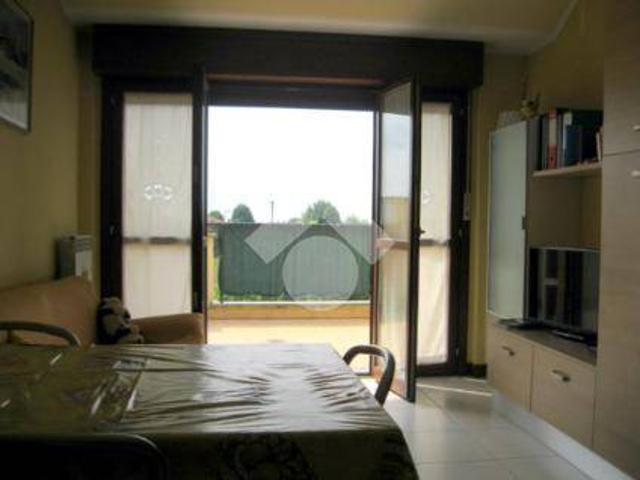 Appartamento in affitto a Corbetta via calipari, 4, arredato, box, terrazzo TrovaCasa