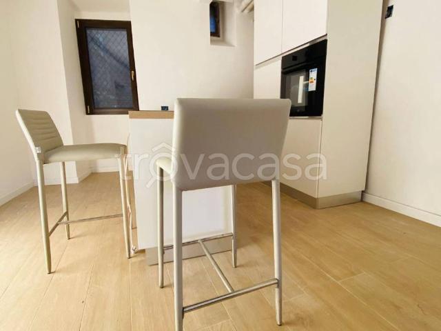 Appartamento in affitto a Corciano corso Cardinale Rotelli, arredato, ristrutturato, centrale TrovaCasa