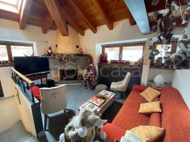 Appartamento in affitto a Courmayeur circonvallazione, 64, lavastoviglie, posto auto coperto, balcone TrovaCasa