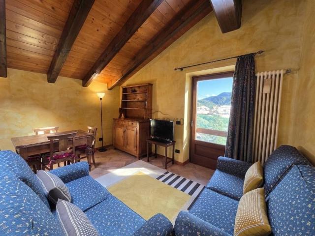 Appartamento in affitto a Courmayeur AO