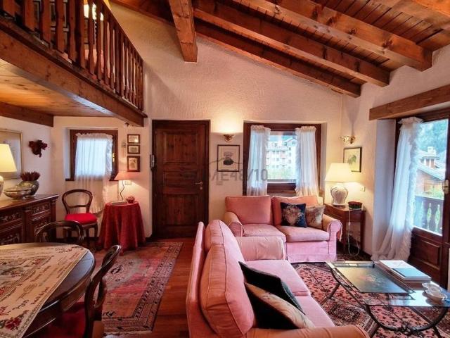 Appartamento in affitto a Courmayeur AO