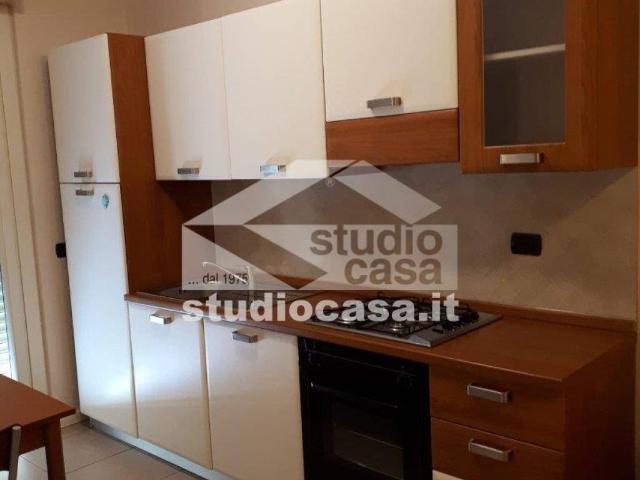 Appartamento in affitto a Crema, arredato, box, ascensore TrovaCasa