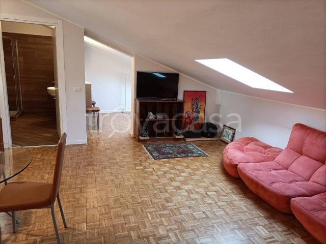 Appartamento in affitto a Crema via Vincenzo Civerchi, arredato, terrazzo, lavanderia TrovaCasa
