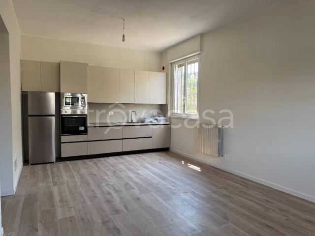 Appartamento in affitto a Crema via Cremona, arredato, giardino, box TrovaCasa