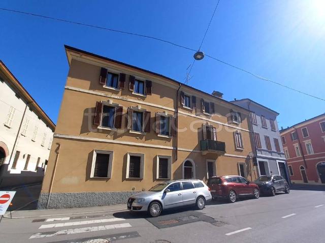 Appartamento in affitto a Cremona largo Paolo Sarpi, 3, arredato, riscaldamento autonomo, cantina TrovaCasa