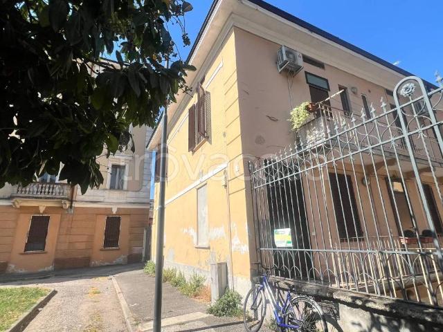 Appartamento in affitto a Cremona via Piave, 42, arredato, ultimo piano, soffitta TrovaCasa