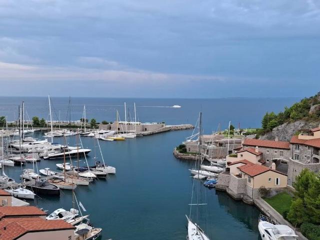 Appartamento in affitto a Duino Aurisina TS