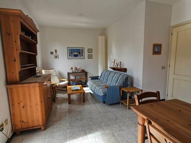 Appartamento in affitto a Desenzano Del Garda