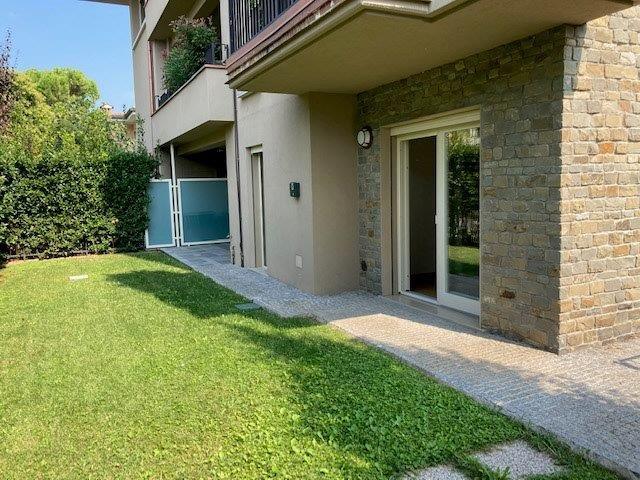Appartamento in affitto a Desenzano del Garda
