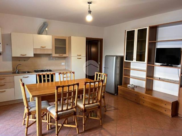 Appartamento in affitto a Desenzano del Garda BS