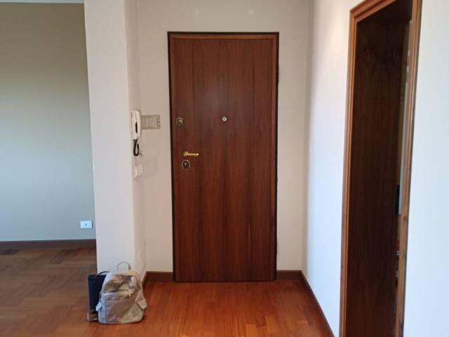 Appartamento in affitto a Desenzano del Garda BS