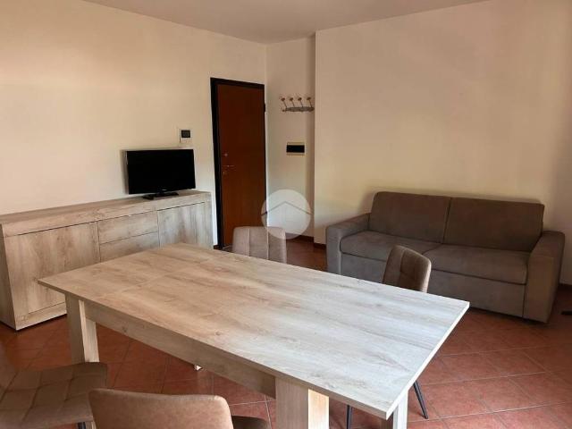 Appartamento in affitto a Desenzano del Garda BS