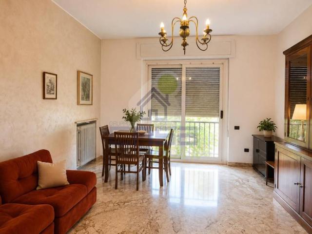 Appartamento in affitto a Desenzano del Garda BS