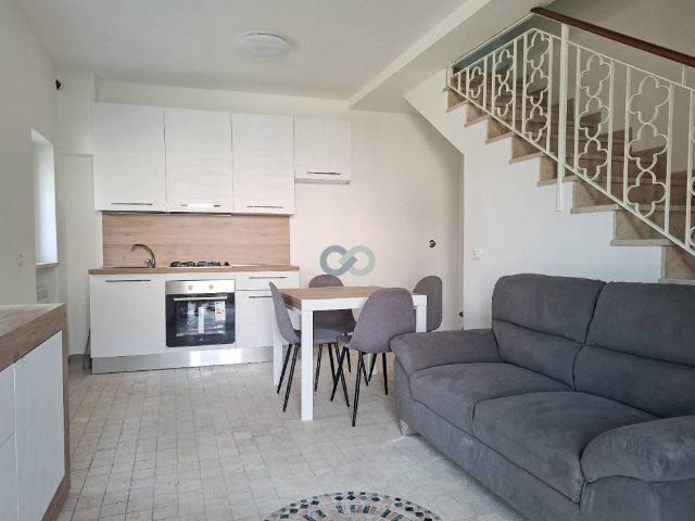 Appartamento in affitto a Desenzano del Garda BS