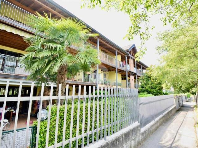 Appartamento in affitto a Desenzano del Garda BS