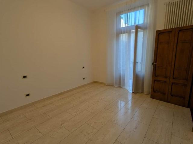 Appartamento in affitto a Desenzano del Garda piazza malvezzi 56, arredato, ascensore, centrale TrovaCasa