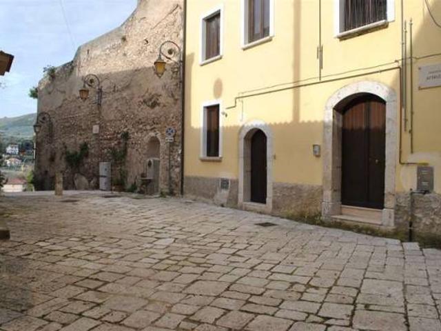 Appartamento in affitto a Eboli SA
