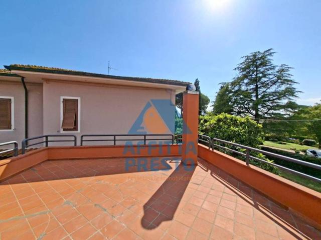 Appartamento in affitto a Empoli, arredato, box, terrazzo TrovaCasa