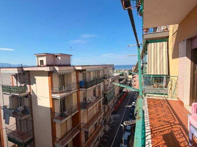Appartamento in affitto a Ercolano NA