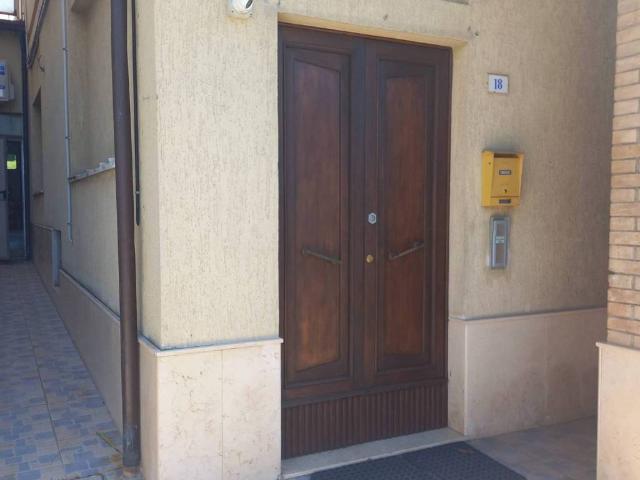 Appartamento in affitto a Falerone FM
