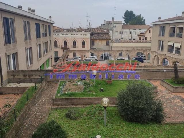Appartamento in affitto a Fano PU
