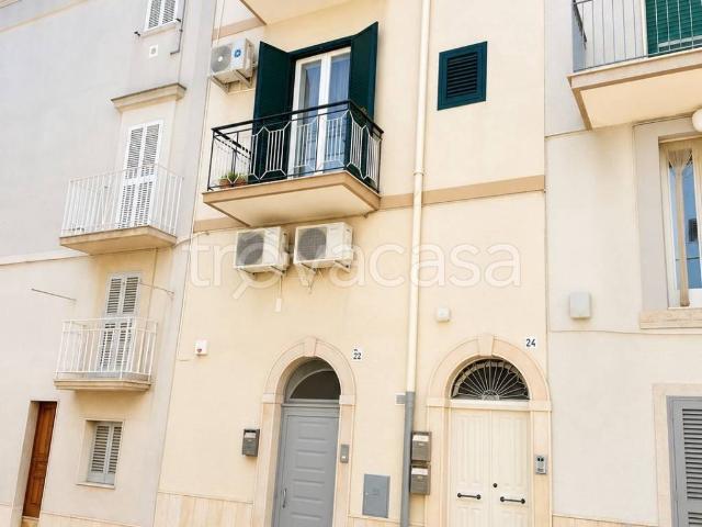 Appartamento in affitto a Fasano via Cenci, 24, arredato, terrazzo, doppia esposizione TrovaCasa