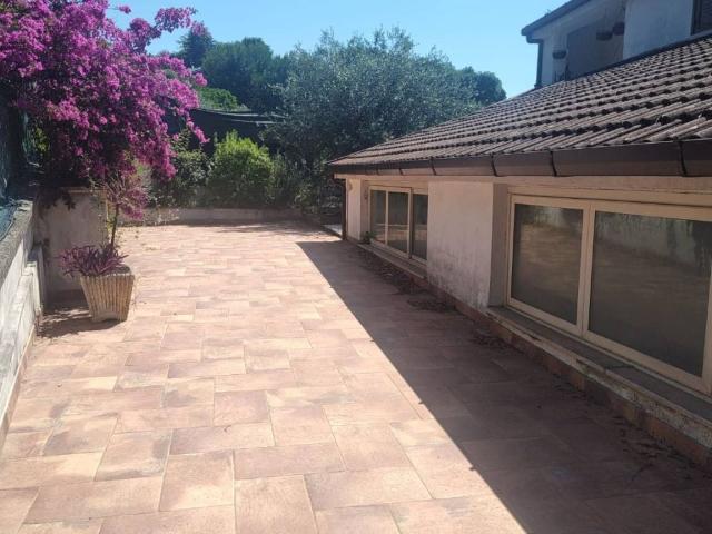 Appartamento in affitto a Ferentino via La Villetta, arredato, giardino privato, box TrovaCasa