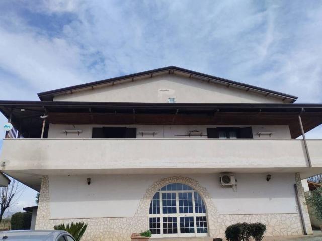 Appartamento in affitto a Ferentino FR