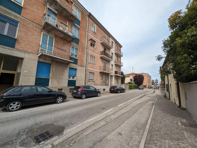 Appartamento in affitto a Ferrara FE