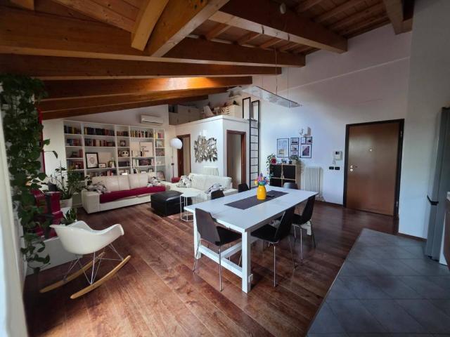 Appartamento in affitto a Ferrara FE