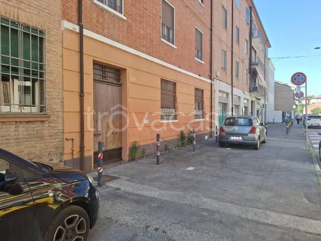 Appartamento in affitto a Ferrara via Bagaro, 23, arredato, centrale, cantina TrovaCasa