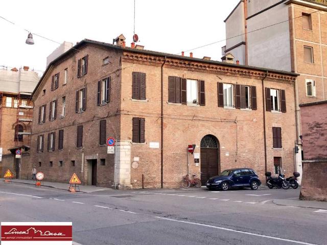 Appartamento in affitto a Ferrara via Borgo Dei Leoni, 132, arredato, riscaldamento autonomo, ristrutturato TrovaCasa