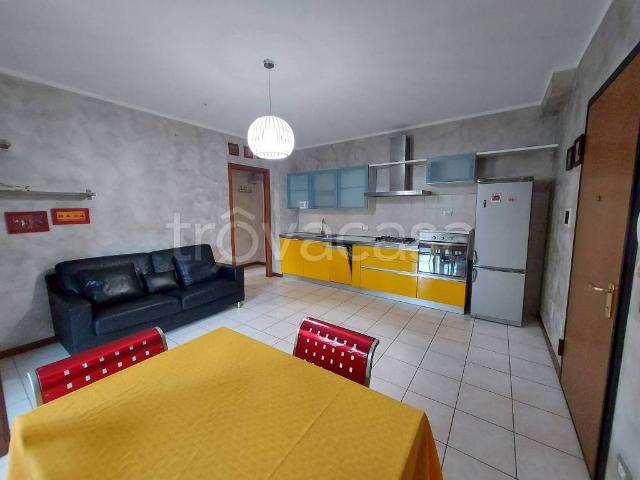 Appartamento in affitto a Ferrara via Eligio Mari, arredato, giardino privato, box TrovaCasa