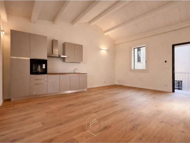 Appartamento in affitto a Ferrara via Foro Boario, box, ristrutturato, cantina TrovaCasa