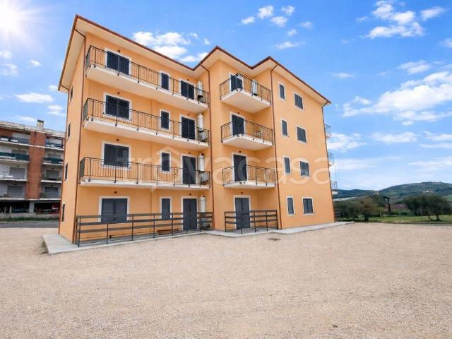 Appartamento in affitto a Fiano Romano via Tiberina, non arredato/vuoto, posto auto, nuova costruzione TrovaCasa