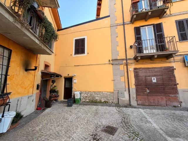 Appartamento in affitto a Fiano Romano RM