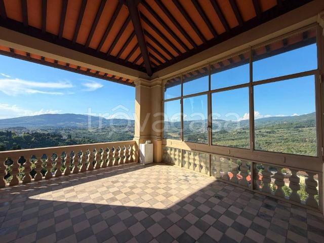 Appartamento in affitto a Fiesole via Giacomo Matteotti, non arredato/vuoto, posto auto, terrazzo TrovaCasa
