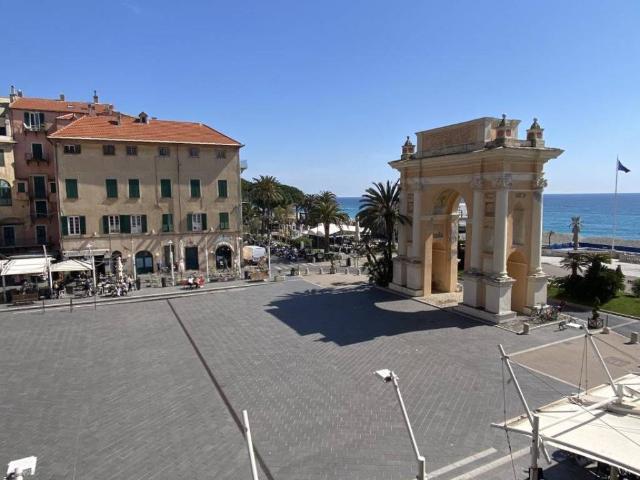 Appartamento in affitto a Finale Ligure piazza Vittorio Emanuele ii, 5, arredato, ristrutturato, lavatrice TrovaCasa