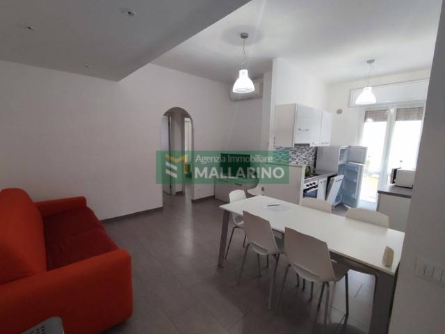 Appartamento in affitto a Finale Ligure via Barabina, arredato, cantina, balcone TrovaCasa
