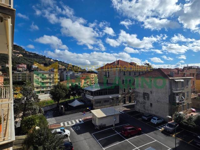 Appartamento in affitto a Finale Ligure via Piemonte, arredato, balcone, cucina abitabile TrovaCasa