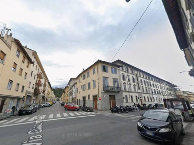 Appartamento in affitto a Firenze