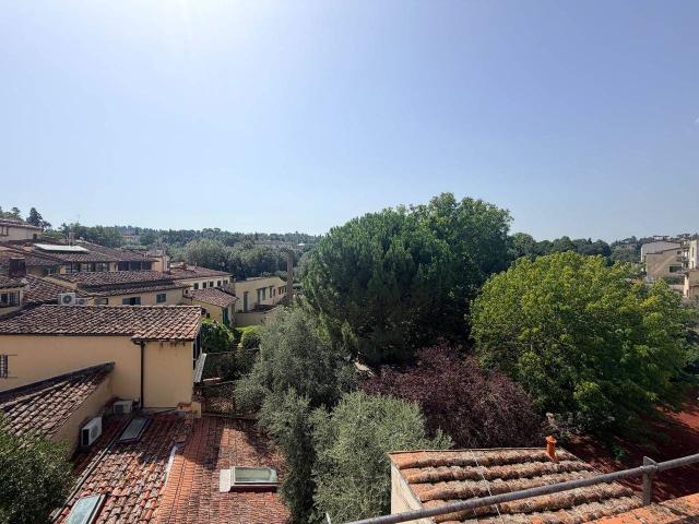 Appartamento in affitto a Firenze
