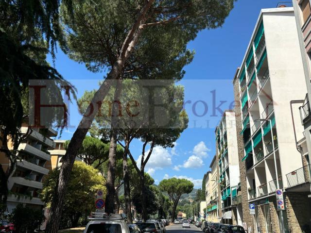 Appartamento in Affitto a Firenze Cod. 941