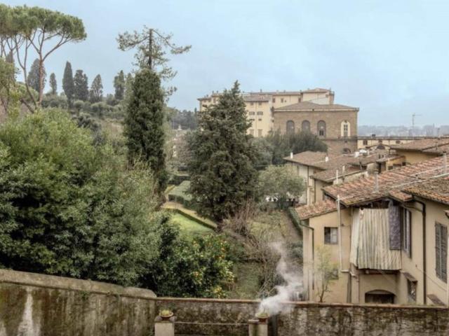 Appartamento in affitto a Firenze costa San Giorgio, arredato, ascensore, aria condizionata TrovaCasa