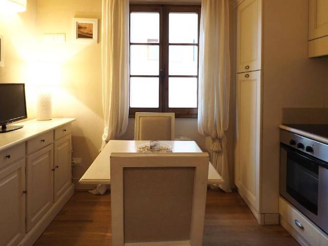 APPARTAMENTO in AFFITTO a FIRENZE CURE di 3 vani