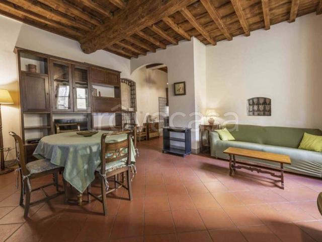 Appartamento in affitto a Firenze borgo Allegri, arredato, travi a vista, centrale TrovaCasa