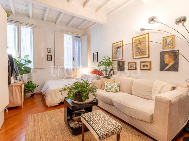Appartamento in affitto a Firenze borgo San Lorenzo, arredato, ascensore, centrale TrovaCasa